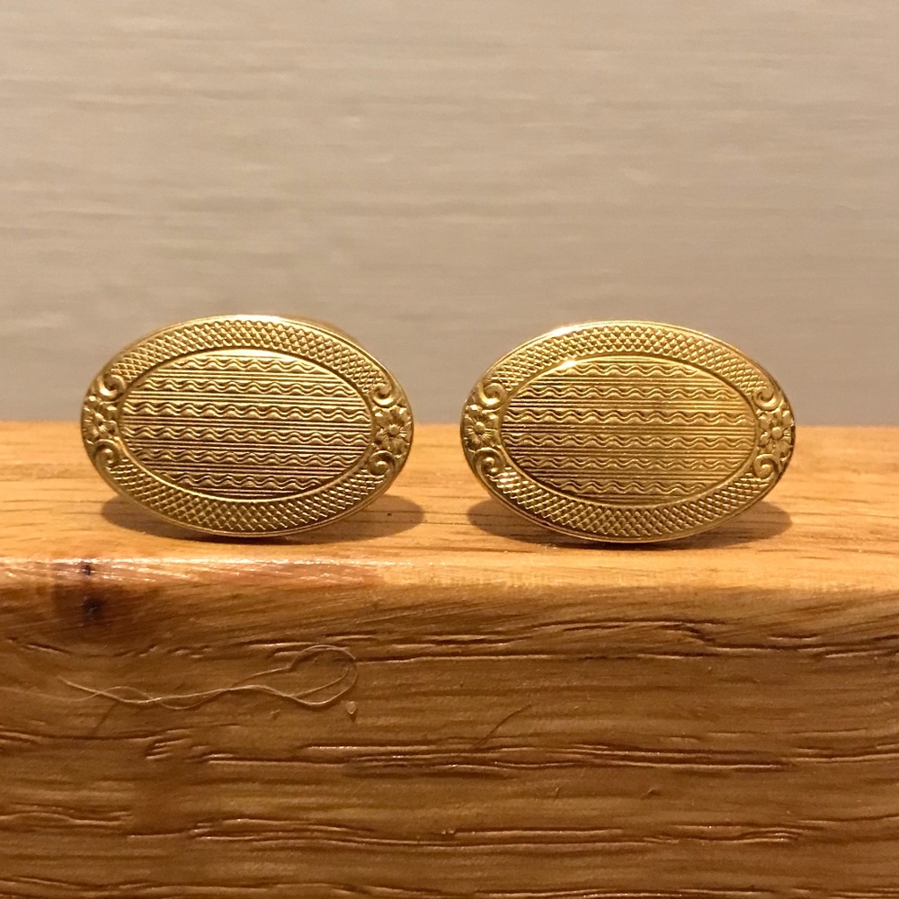 Krementz Oval Top Etched & Engraved Cufflinks